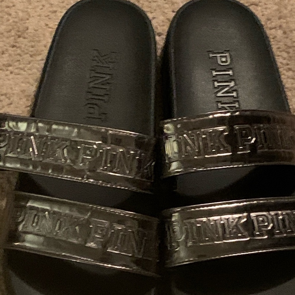 🌸💕VS Pink Slide Sandals💕🌸
